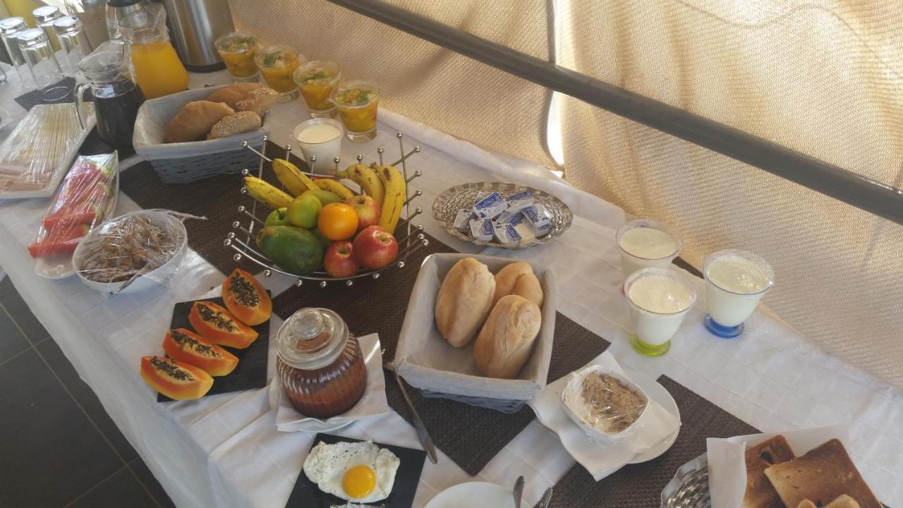 Vivi Hotel Praia Eksteriør billede
